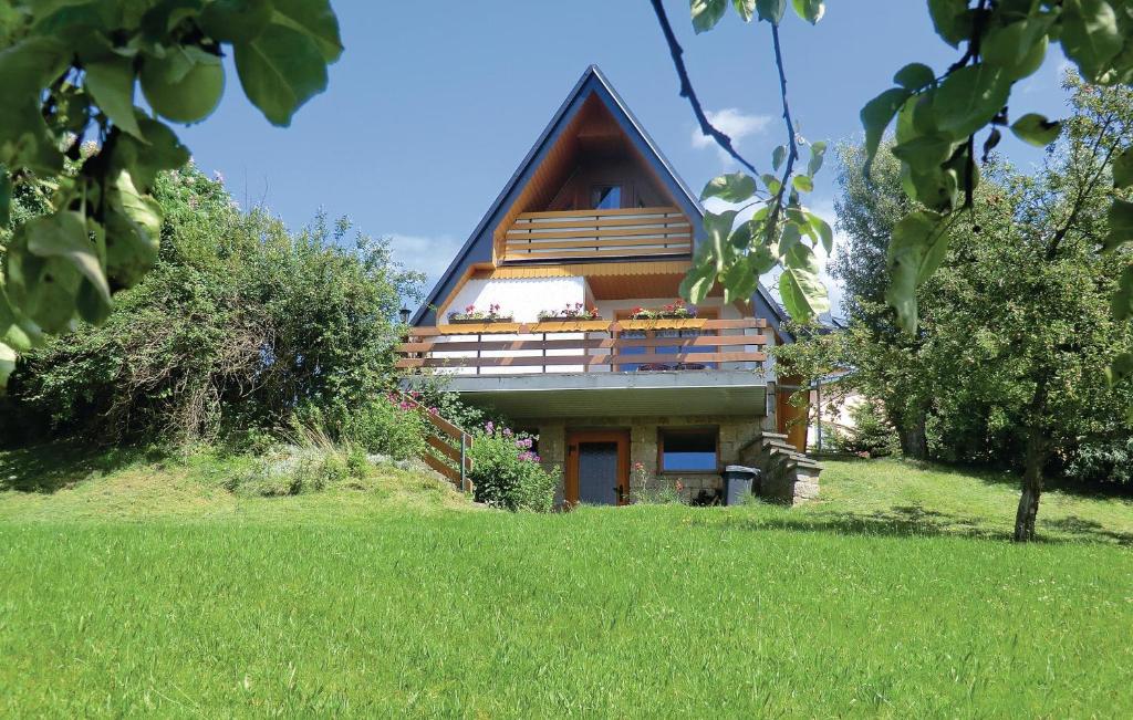 Awesome Home In Rtzengrn With 2 Bedrooms
