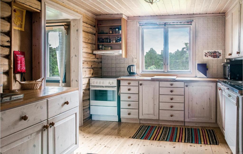 Amazing Home In Tufsingdalen With 5 Bedrooms And Wifi photo 4