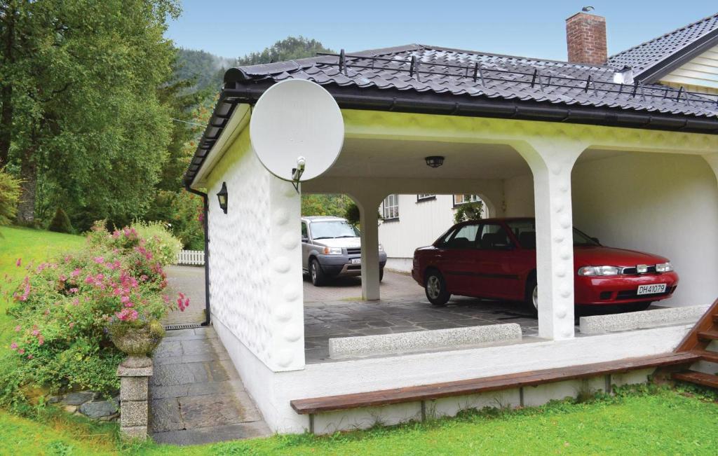 Beautiful Home In Norheimsund With Wifi photo 2