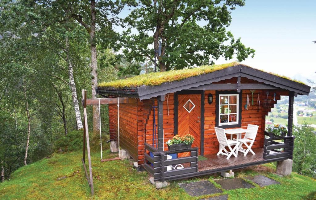 Beautiful Home In Norheimsund With Wifi