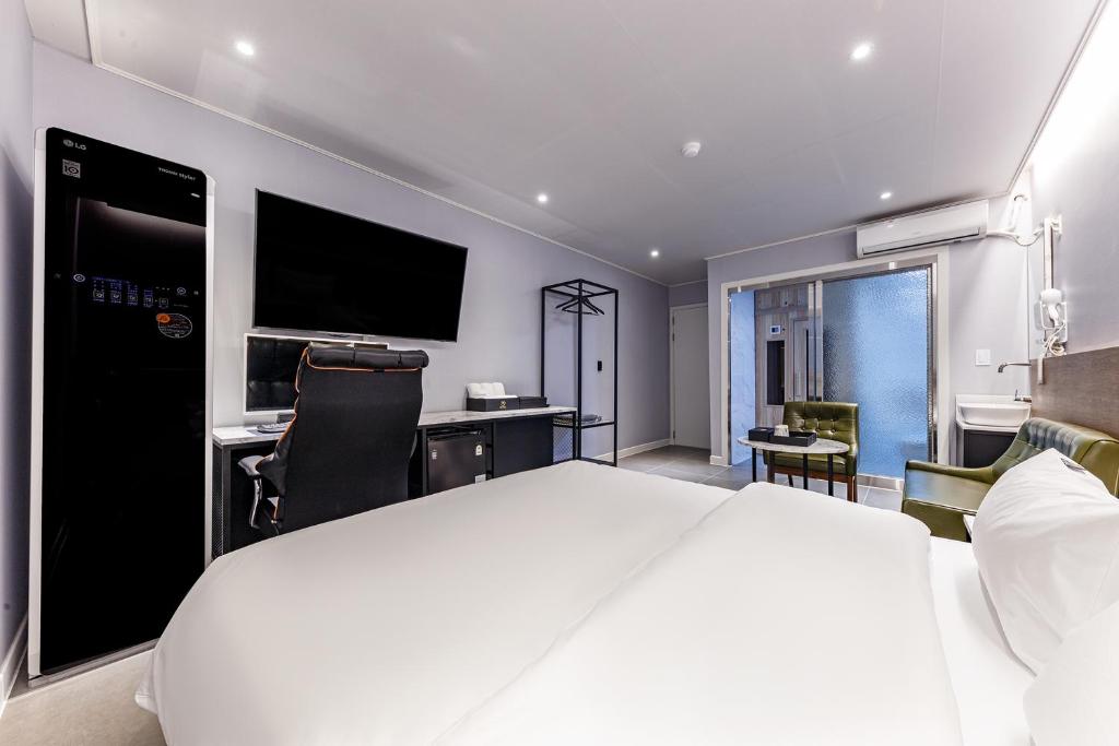 Hotel the Rest photo 2
