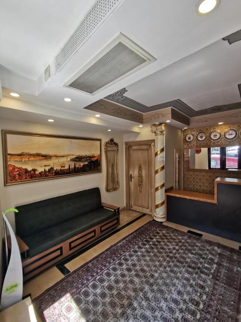 Apple Tree Hotel photo 1