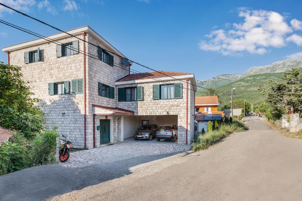 Villa Forest photo 1