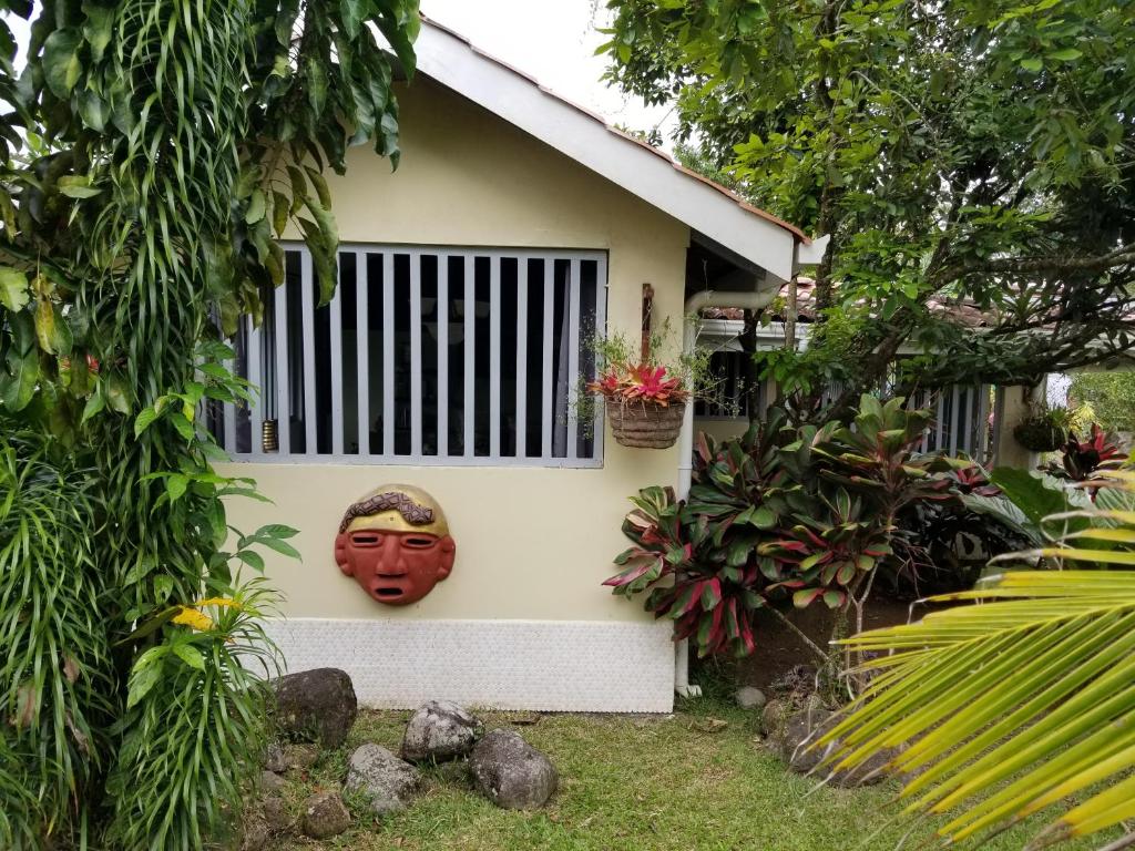 Casa Sophia 3 listings Apartment 1 or Apartment 2 separately or Apt 1 and 2 together all with FO internet photo 3