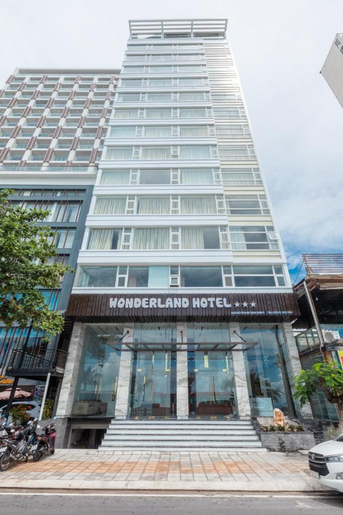 Nha Trang Wonderland Hotel