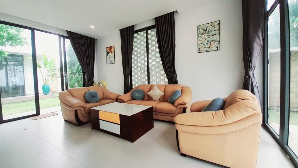 Villa Zenna Long Hải - Mimosa 611 View Biển