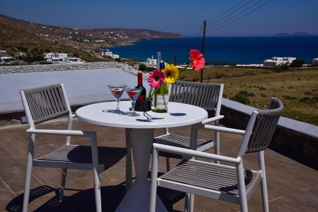 Frankie’s Sunrise villa photo 4