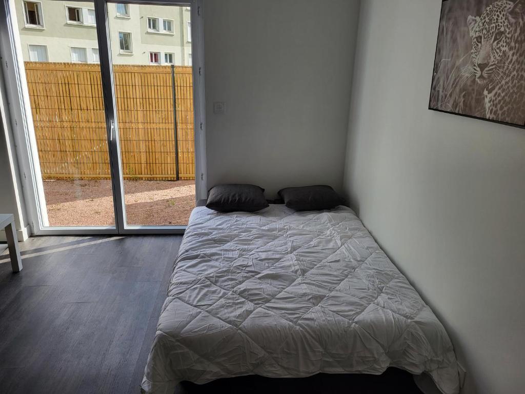 Un bel appartement proche centre ville et 20 mn du Puy du Fou photo 4
