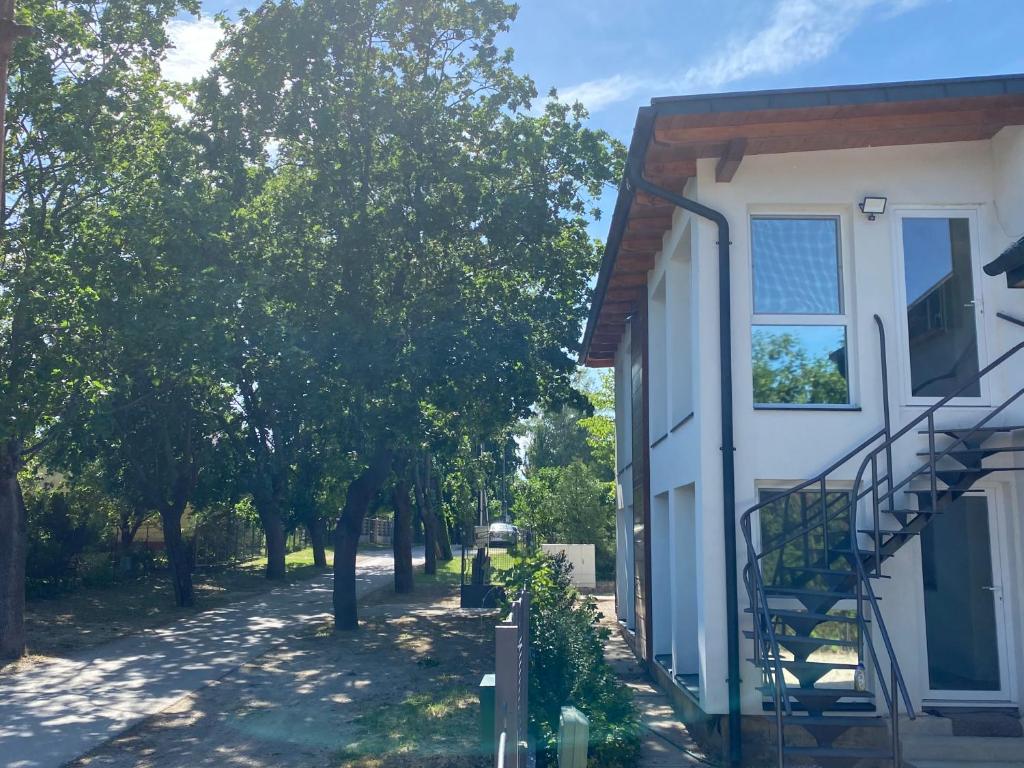 BIKE & FUN Apartments - Balatonakarattya photo 2
