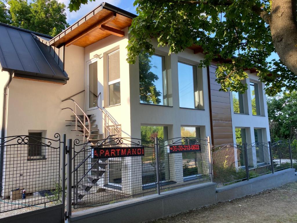 BIKE & FUN Apartments - Balatonakarattya photo 1