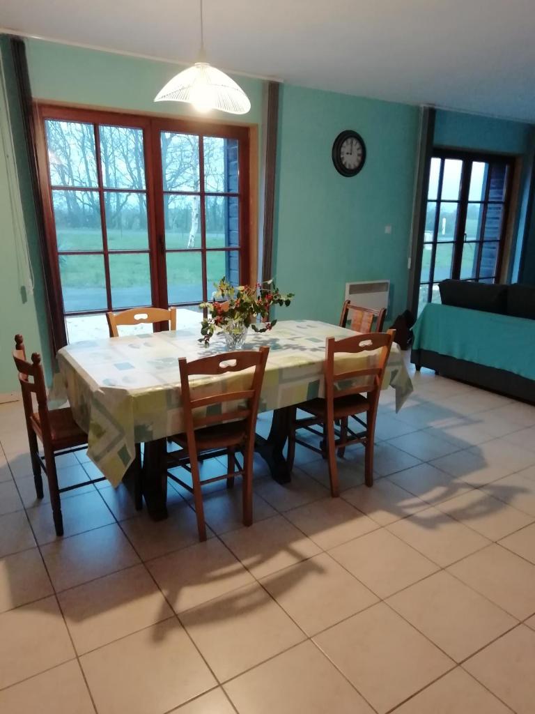 LA VALLEE MARIAUX photo 1