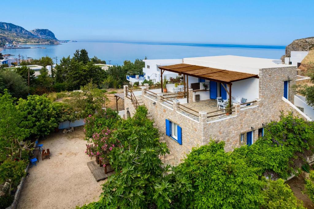 Agnanti Beach Apartments photo 2