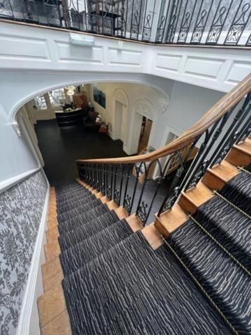 Antrobus Hotel photo 2