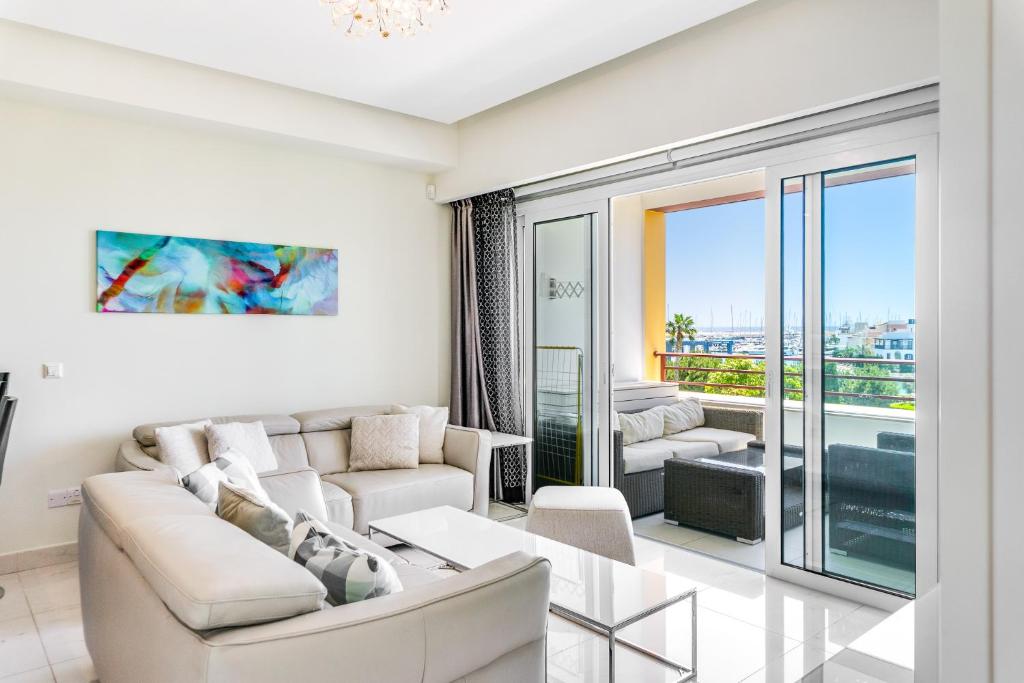 Limassol Marina Nereids D22 by Ezoria Villas photo 1