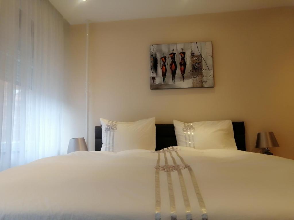 High guests comfort and satisfaction in 2 double bedrooms with private bathroom photo 2