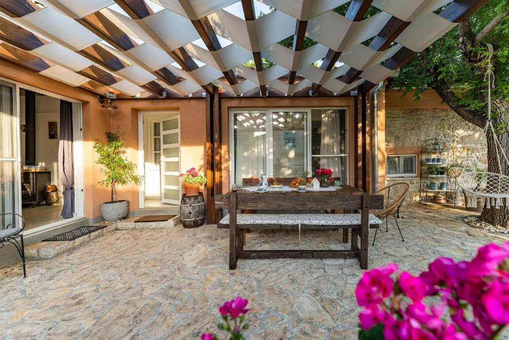 Holiday Home - Villa Thorak photo 1