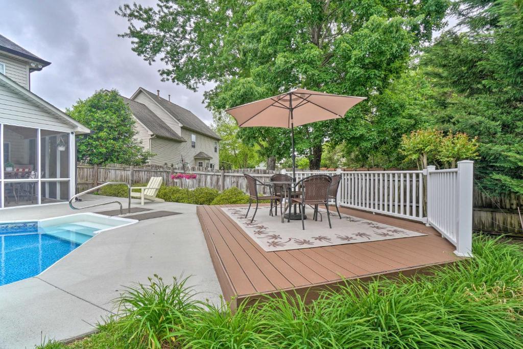 Home Sweet Home with Fireplace and Patio! photo 1