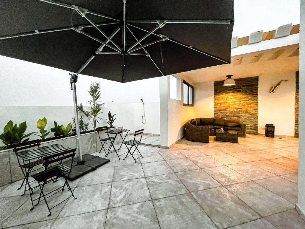 KAPINGA'S HOUSE photo 3