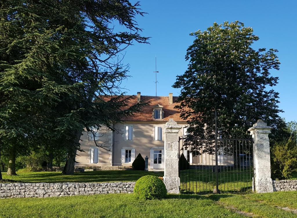 Domaine et Manoir du Picaud photo 1