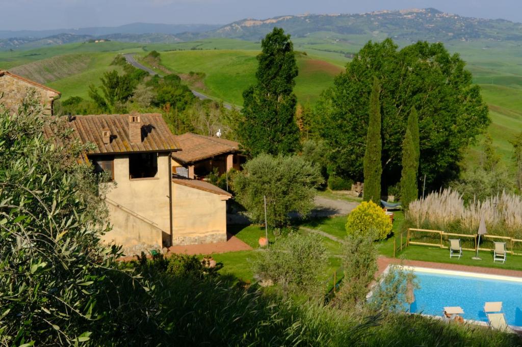 AGRITURISMO LUCESTRAIA photo 1