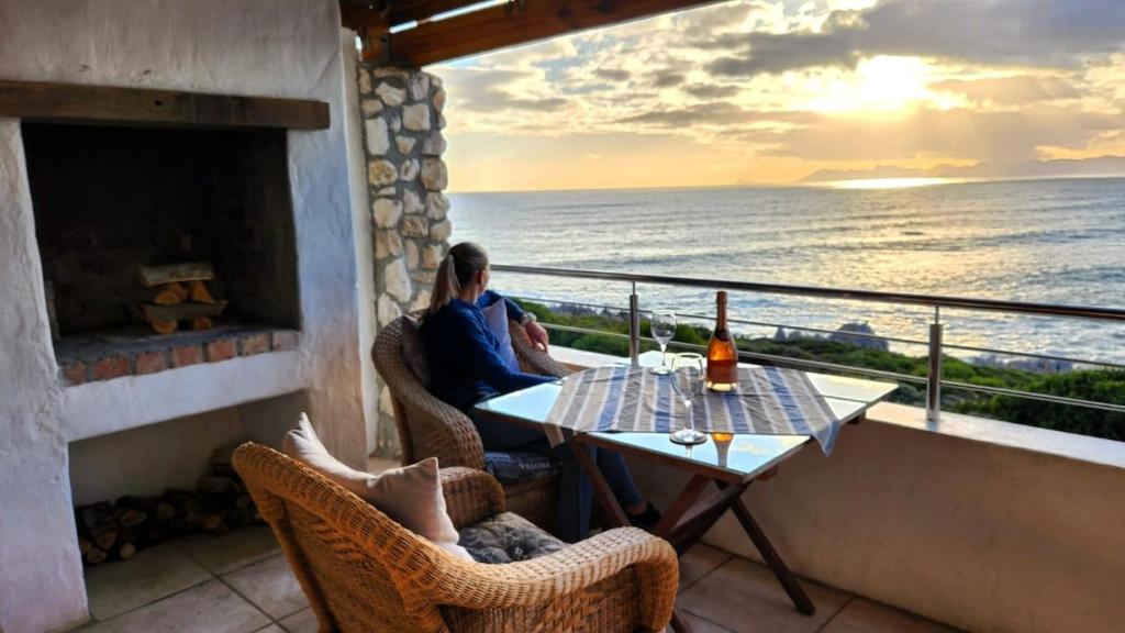 Kleinzee Oceanfront Guesthouse photo 1