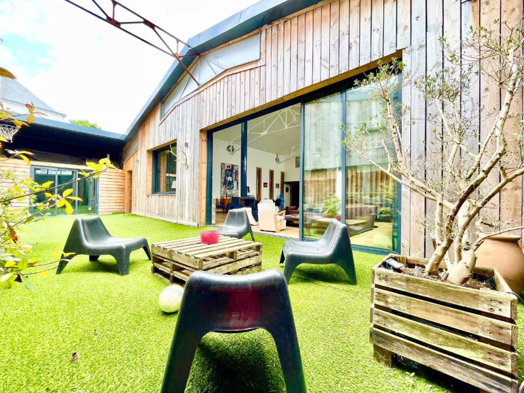 VILLA LE LOFT - CALME & DECO - Patio intime - Salle de Cinéma - Centre Ville photo 1