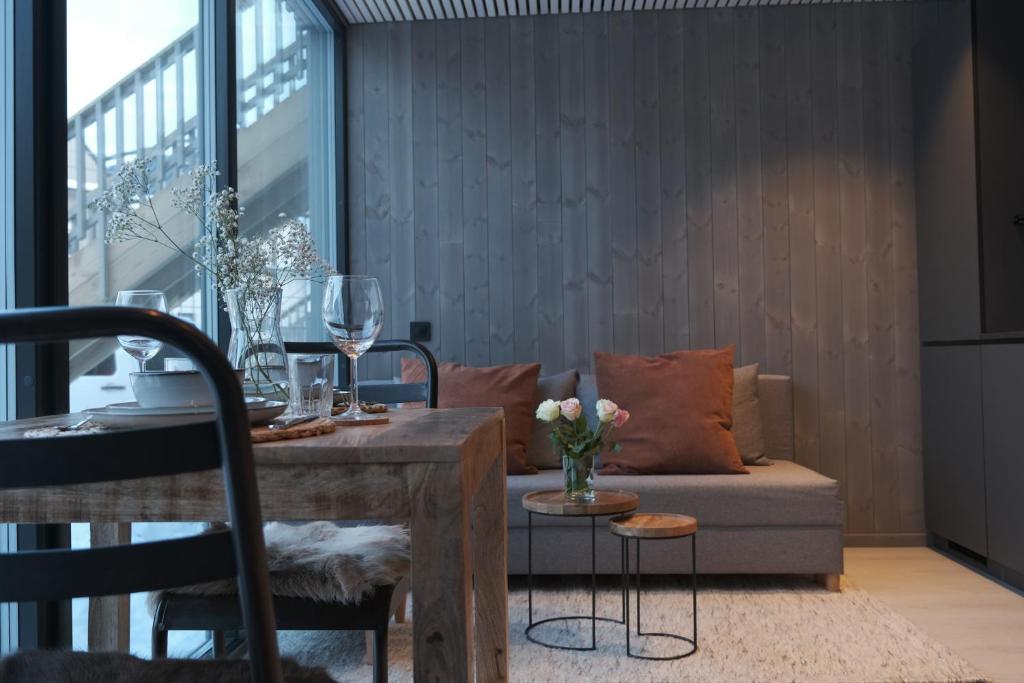 Modern apartment in Henningsvær photo 1