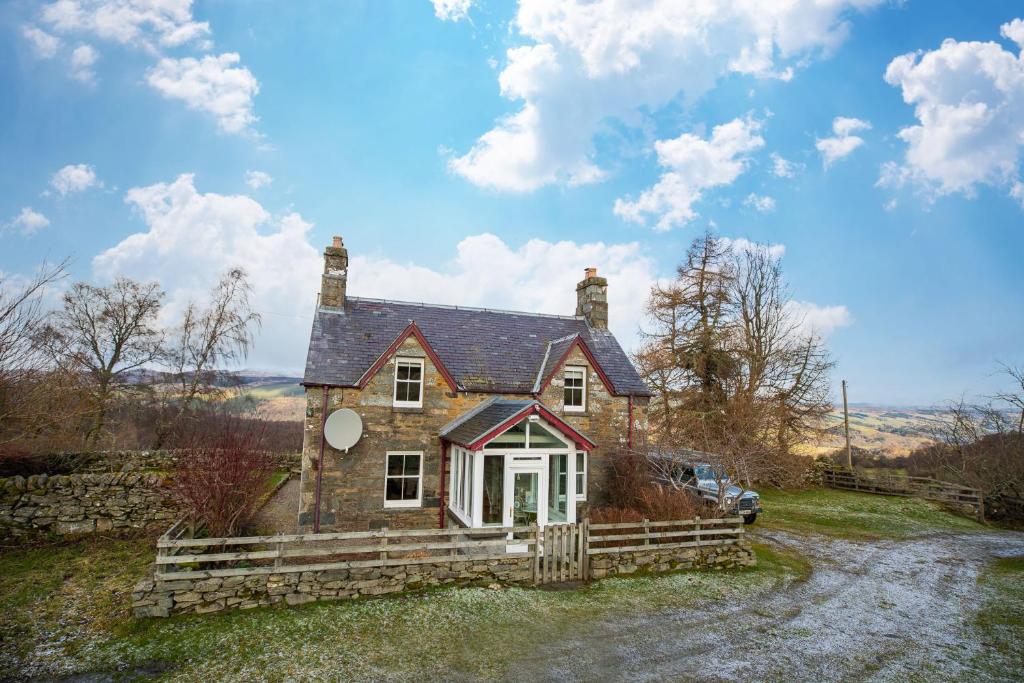 Errichel House and Cottages photo 2