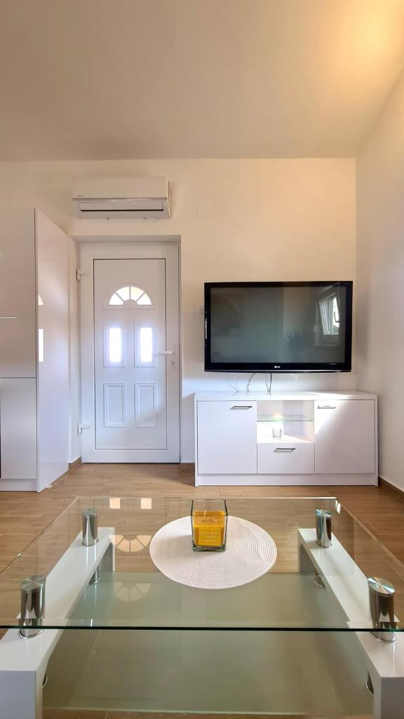 Family Oasis apartment Zukve photo 3