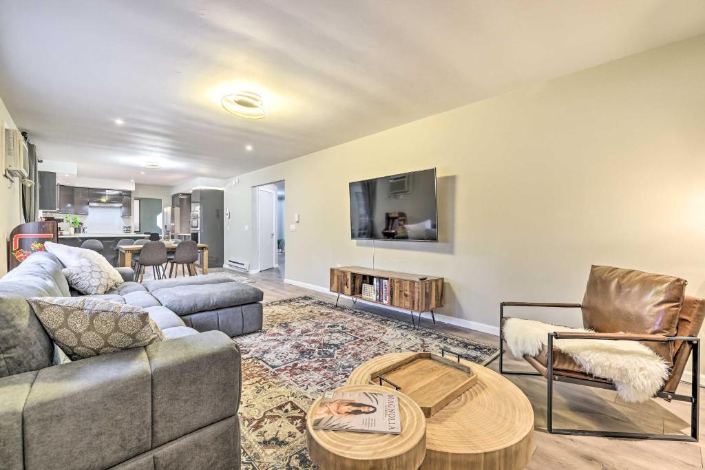Poconos Retreat with Hot Tub, Game Room and Fire Pit! photo 4