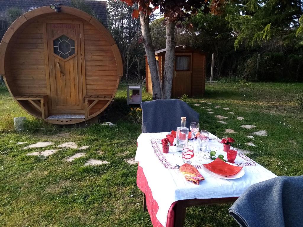 LES TONNEAUX DE L'EURE LOGEMENT INSOLITE photo 2