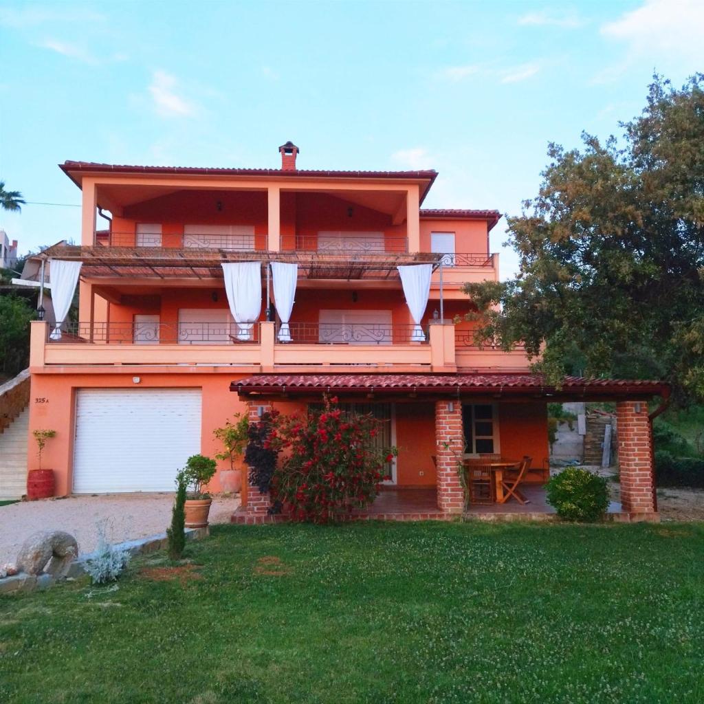 Apartments Villa Kristina photo 1