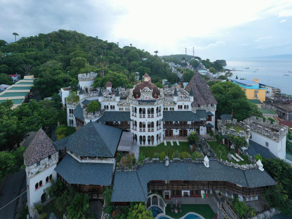 Tropicana Castle Dive Resort powered by Cocotel photo 1