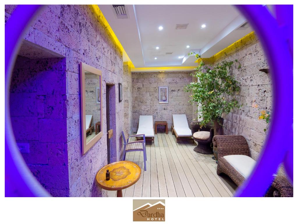 Hotel Dardha photo 2
