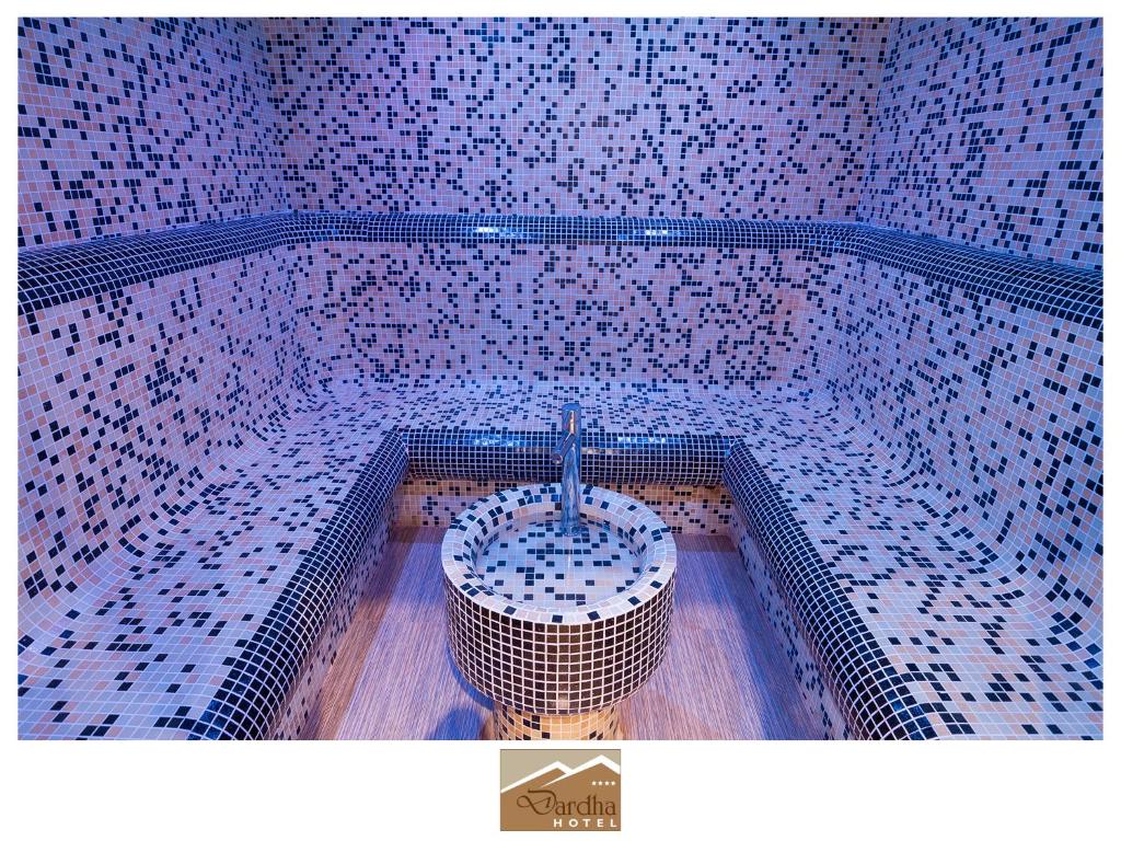 Hotel Dardha photo 1