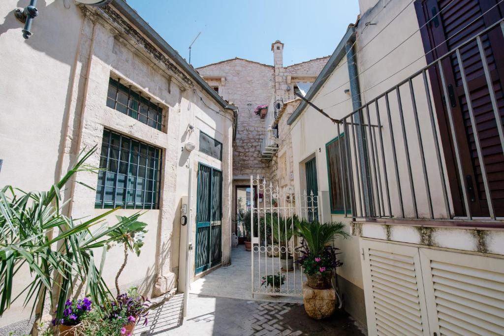 Le Cacinare, Ragusa
