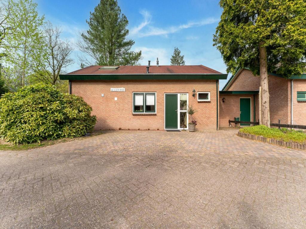 Tranquil Holiday Home in Garderen near Forest photo 2