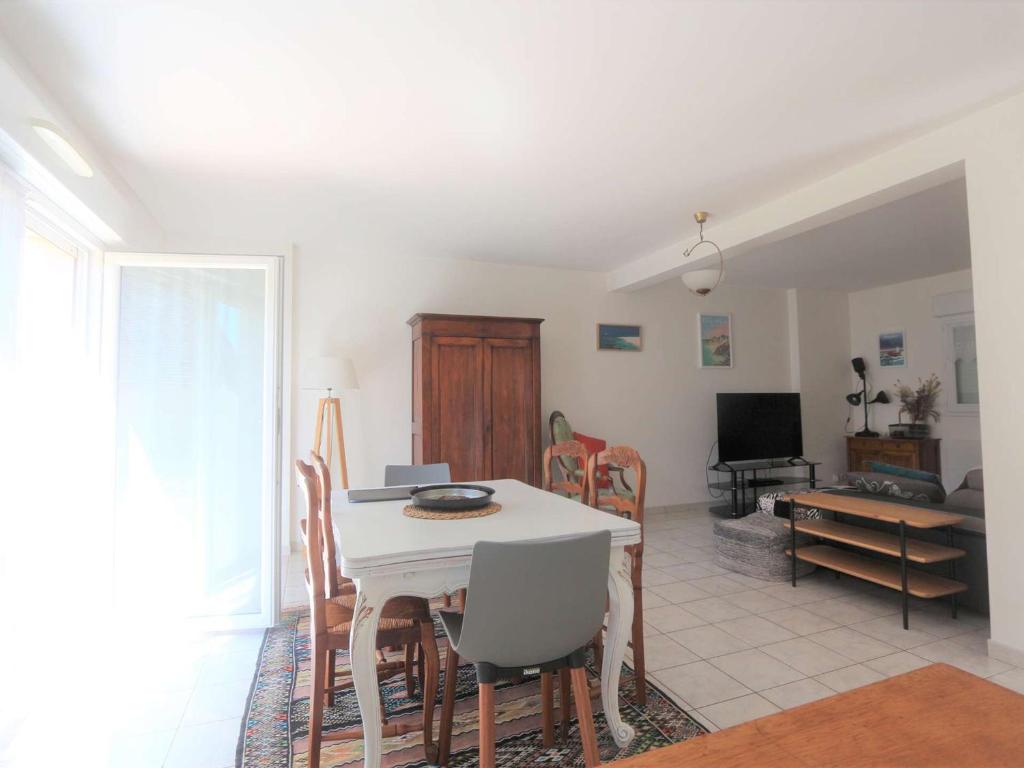 Maison Pleuven, 4 pièces, 5 personnes - FR-1-481-113 photo 2
