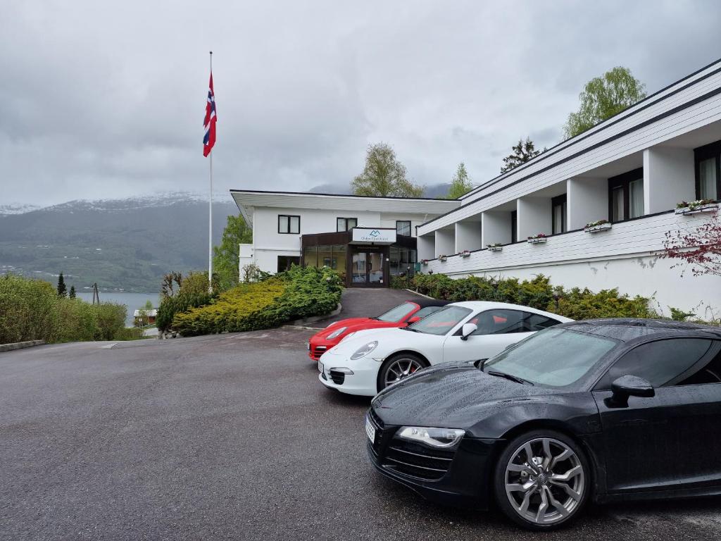 Olden Fjordhotel photo 4