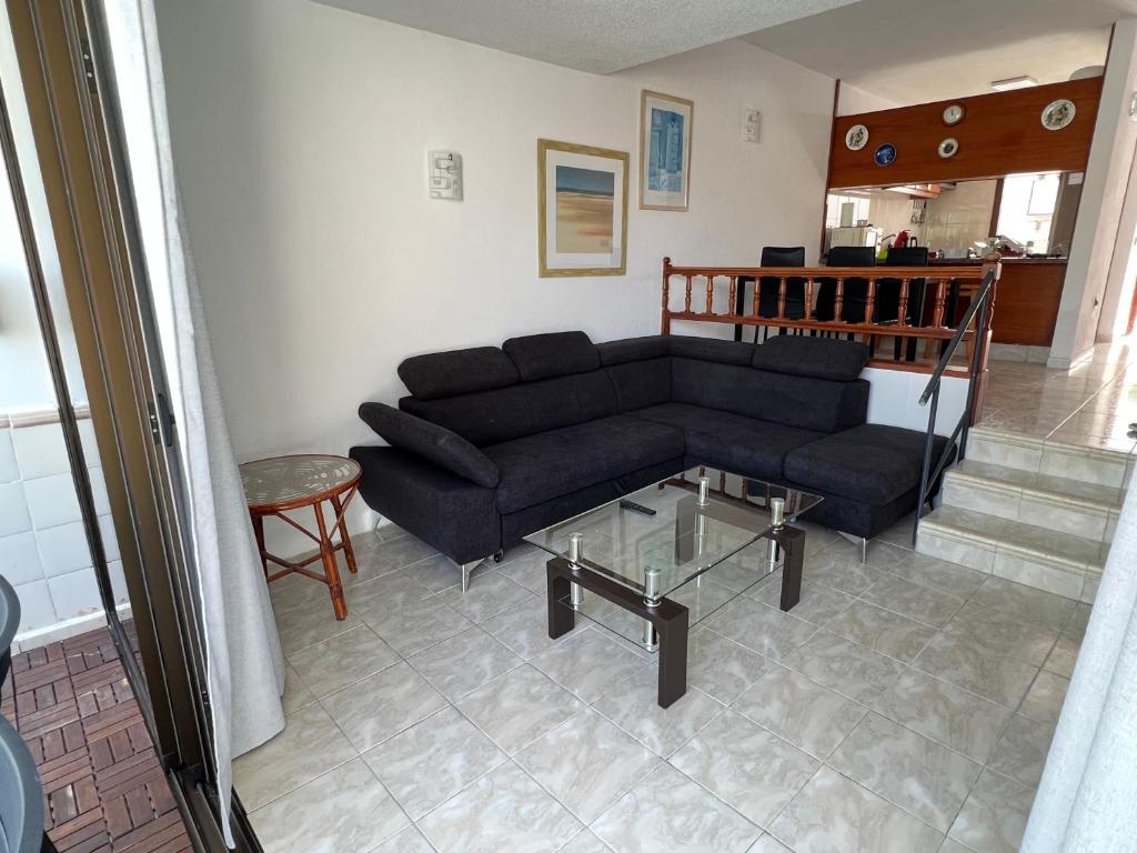 Fantastic Bungalow Playa de Las Américas - Tap to explore photos