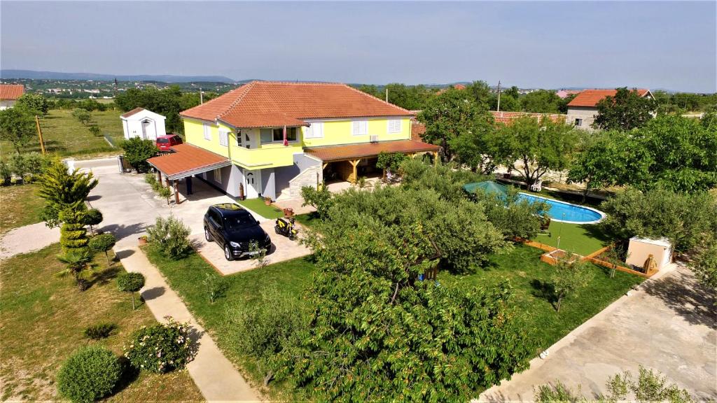 Studio Apartments Luka Biograd - Benkovac photo 1