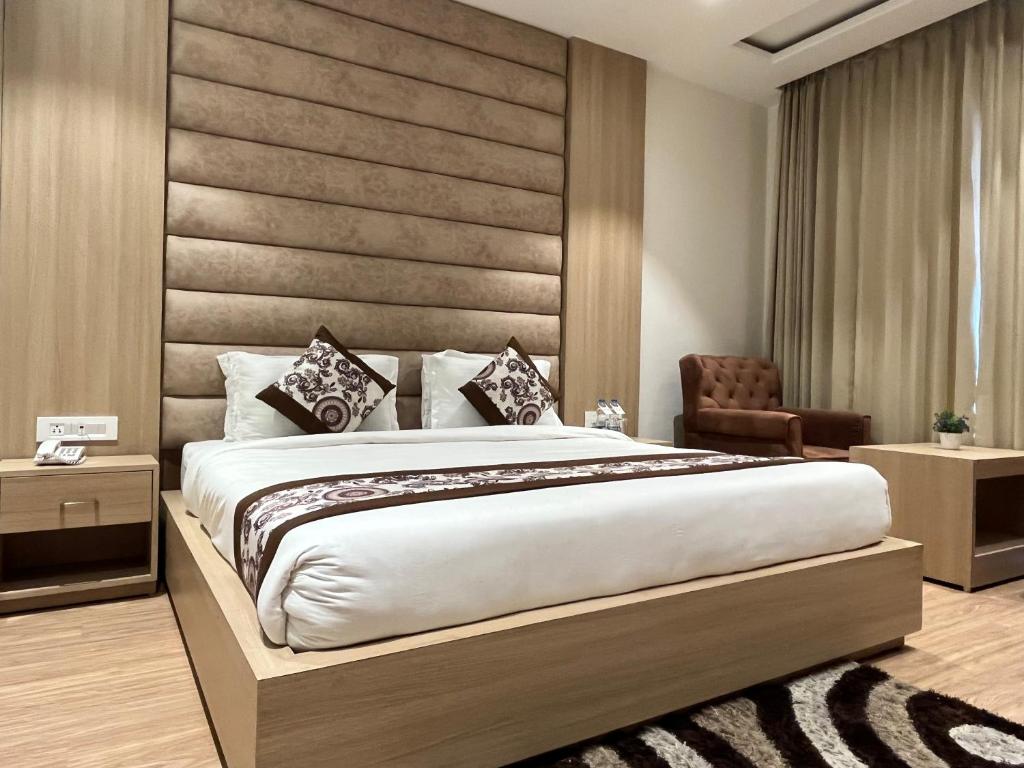 RRV Hotel photo 1