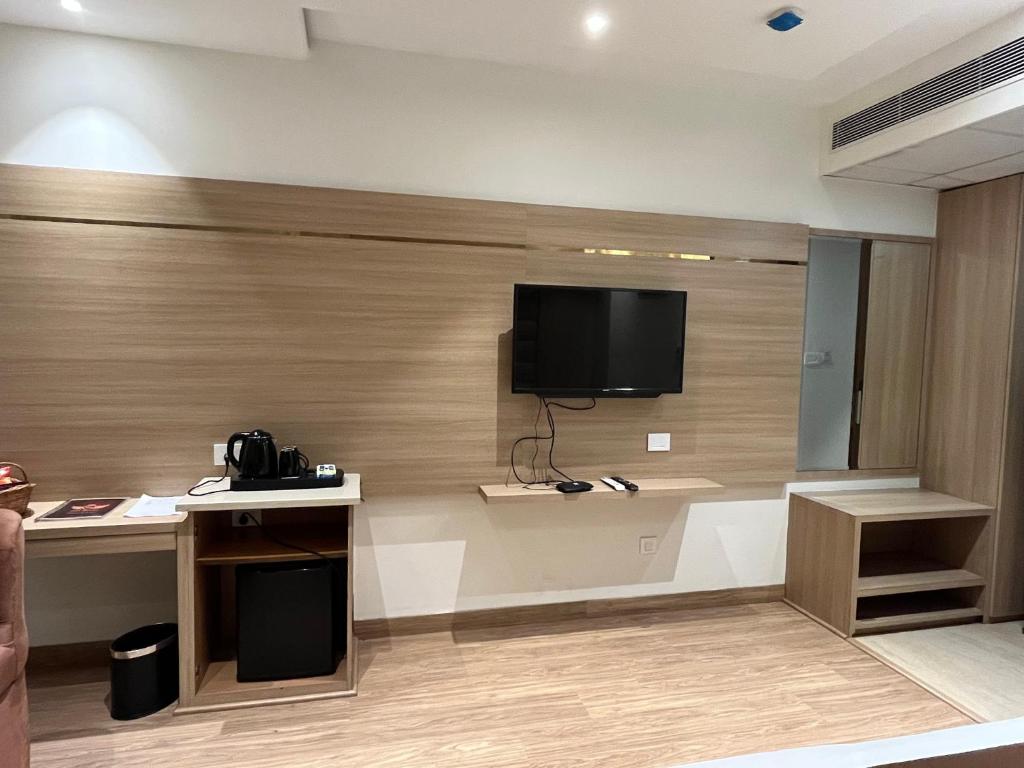 RRV Hotel photo 4