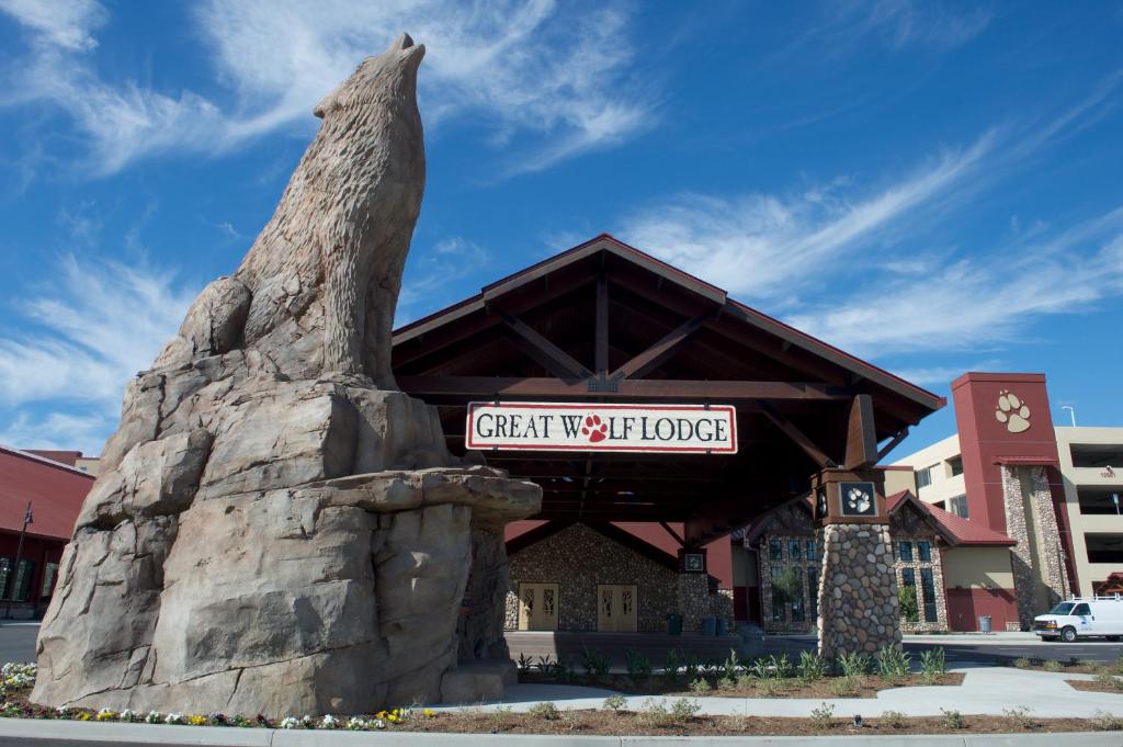 Great Wolf Lodge Anaheim, CA image