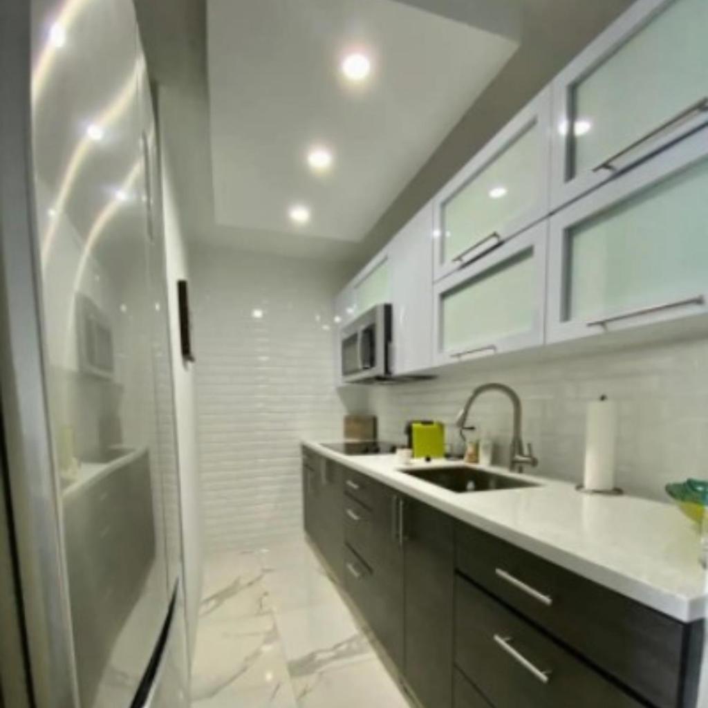 Apartamento con Vista al Mar en Isla Verde Carolina photo 3