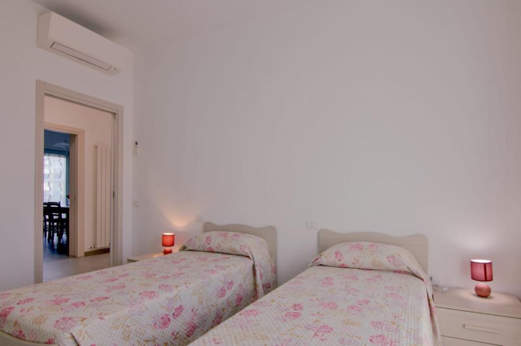 Palazzina Romani-Romani Holidays Apartments photo 3