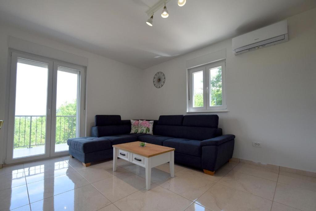 House Gloria photo 3