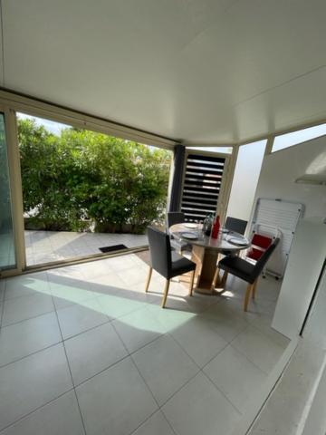 Maison, Parking, Piscine et Tennis - St Pierre la Mer 5SANT302 photo 2
