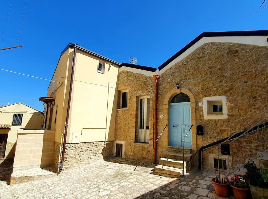 Casa Santa Maria - Beautifully restored house in centro storico Irsina Basilicata Puglia photo 1
