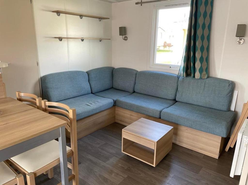 Mobil Home tout confort 6 personnes avec wifi photo 2
